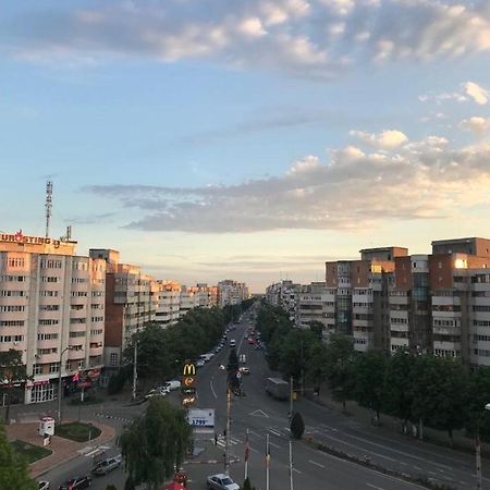 Hellen'S Ultracentral Apartament Бузэу Экстерьер фото