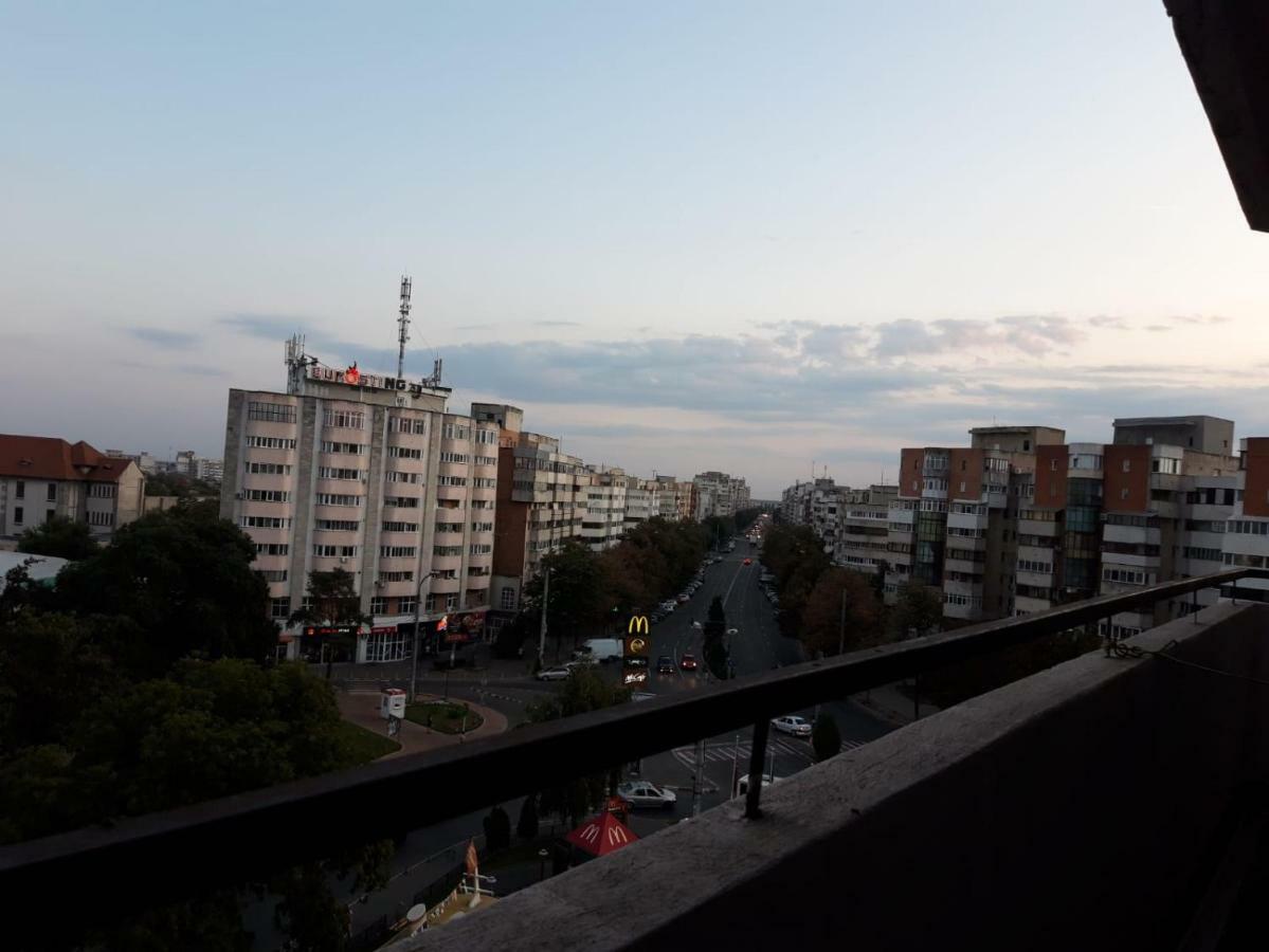 Hellen'S Ultracentral Apartament Бузэу Экстерьер фото