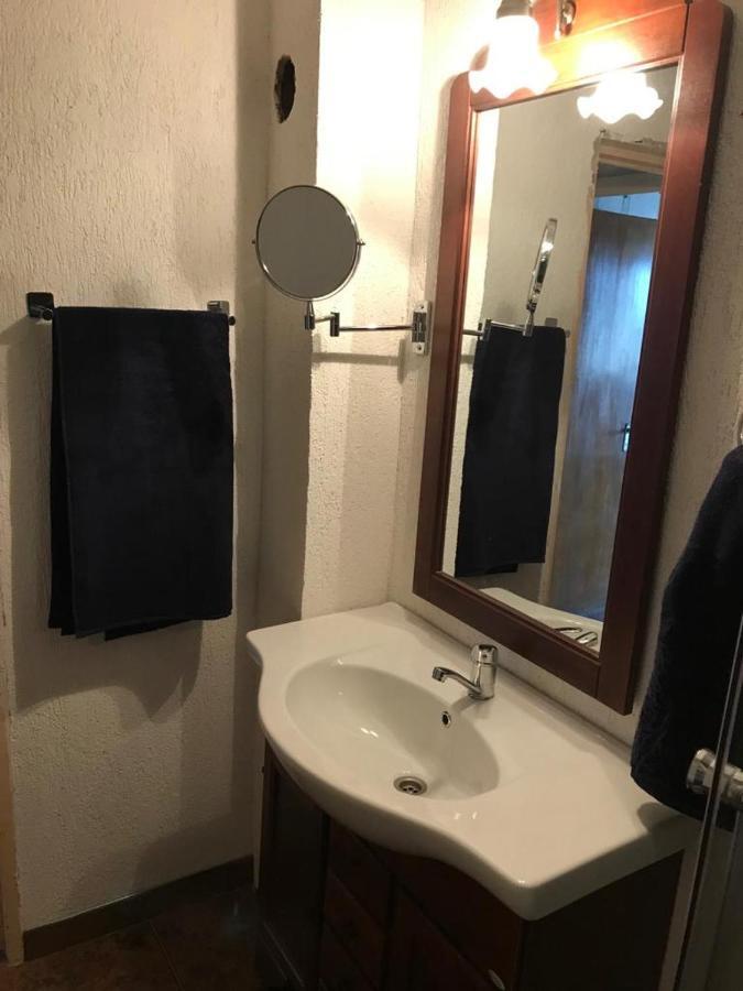 Hellen'S Ultracentral Apartament Бузэу Экстерьер фото